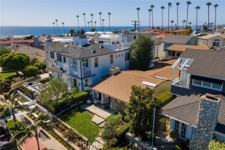 3 Bed Home for Sale in Corona del Mar, California