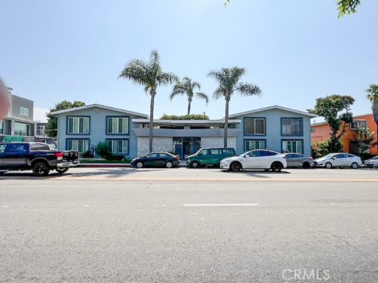  Commercial for Sale in Los Angeles, California