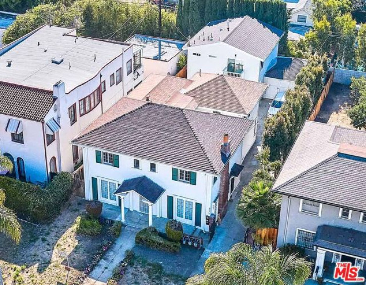  Income Home for Sale in Los Angeles, California