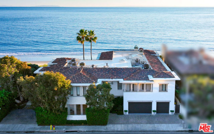 9 Bed Home to Rent in Malibu, California