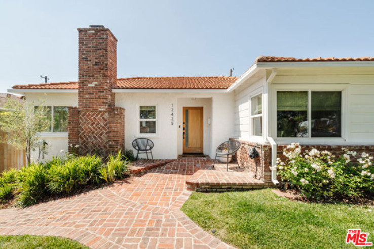 4 Bed Home for Sale in Los Angeles, California