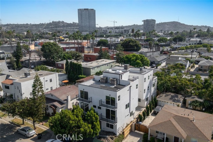 Residential Lease in Culver City