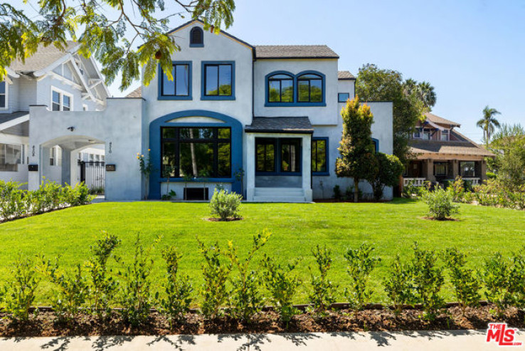 6 Bed Home for Sale in Los Angeles, California