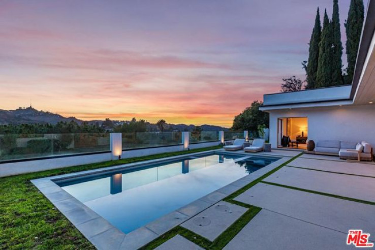 Residential Home in Studio City