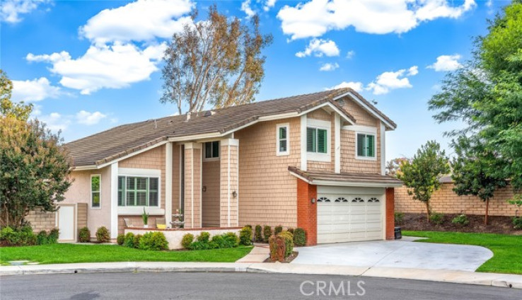 4 Bed Home for Sale in Irvine, California