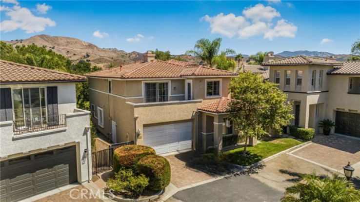 Residential Home in Calabasas