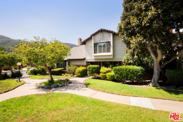 4 Bed Home for Sale in Pacific Palisades, California