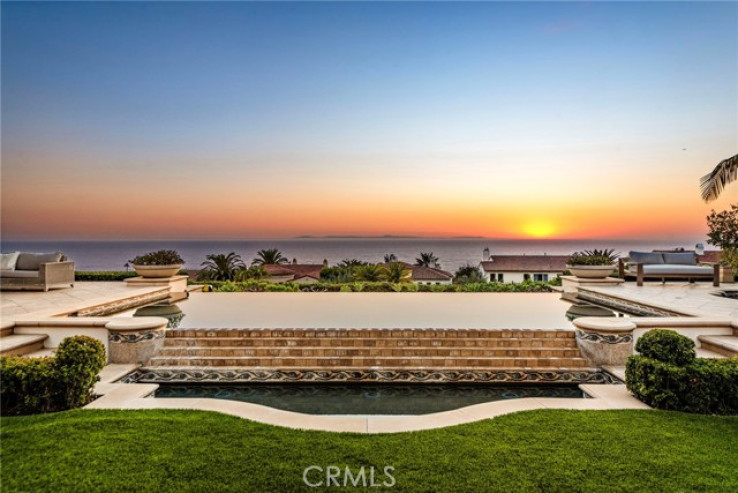 Residential Home in Crystal Cove