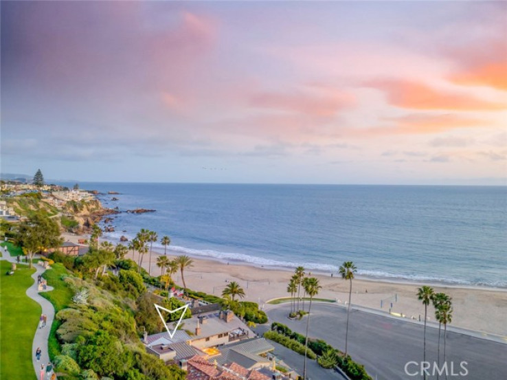 Residential Home in Corona Del Mar - Spyglass