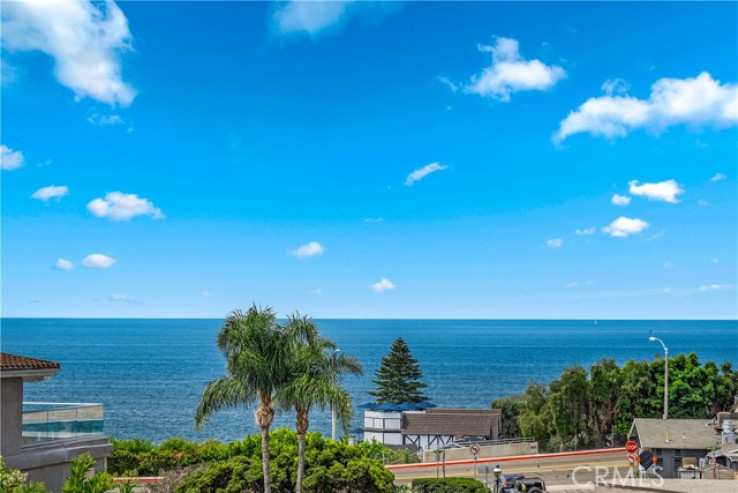 3 Bed Home for Sale in Laguna Beach, California