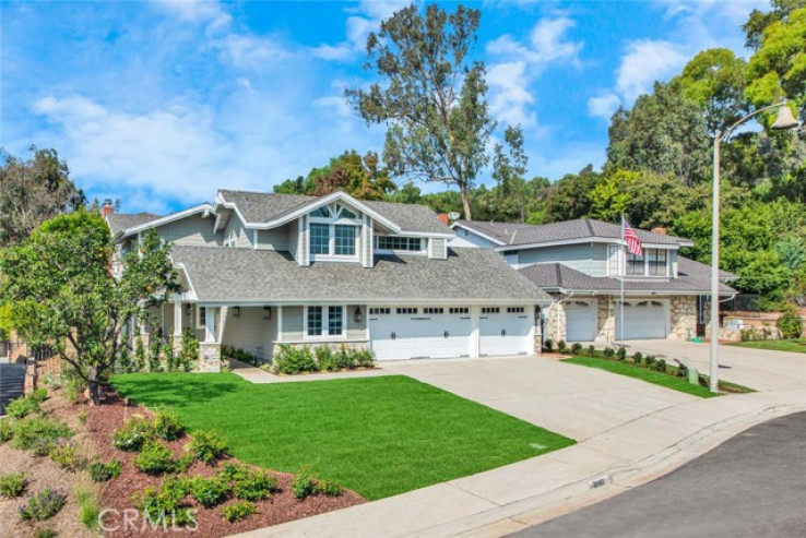 Residential Home in Ortega/Orange County