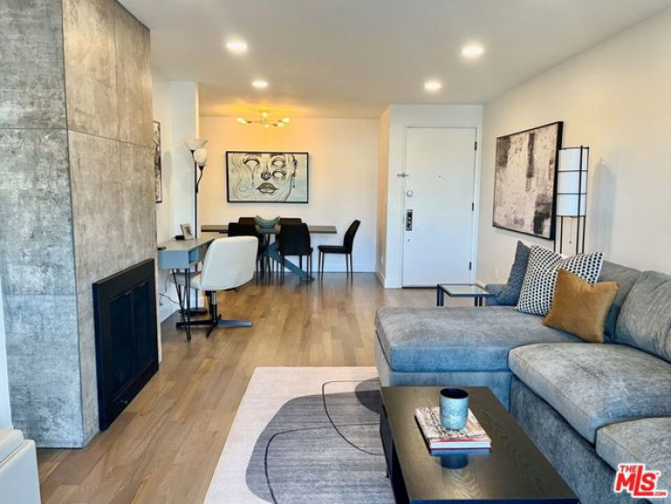 Residential Lease in Santa Monica