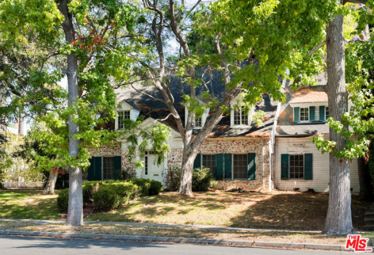 Residential Home in Westwood - Century City