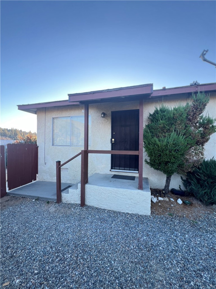 2 Bed Home to Rent in Frazier Park, California