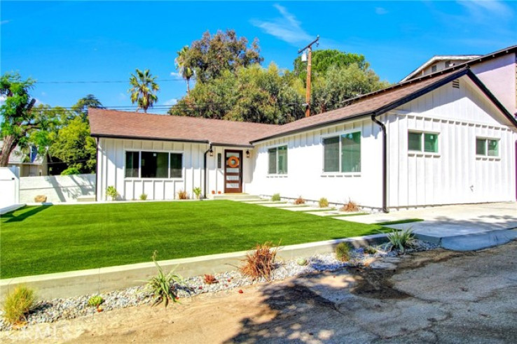 Residential Home in La Crescenta/Glendale Montrose & Annex