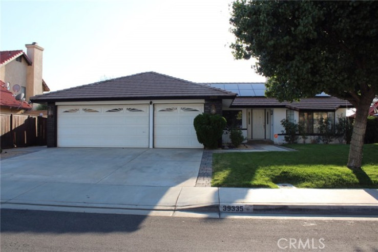 3 Bed Home to Rent in Palmdale, California