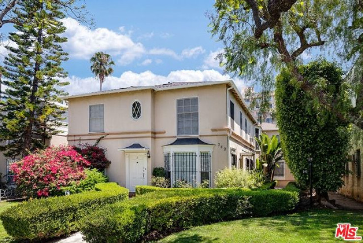 Residential Income in Beverly Hills