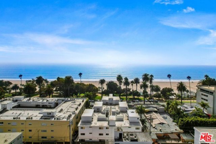 Residential Home in Santa Monica