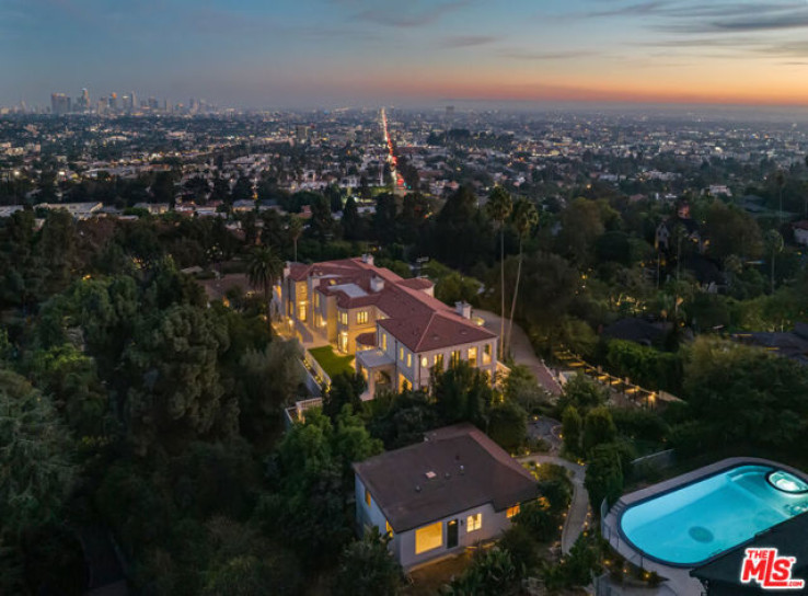 Residential Home in Los Feliz