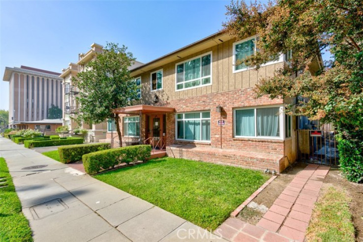  Income Home for Sale in Pasadena, California