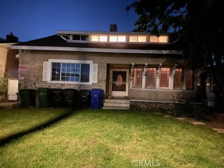 Residential Home in Mid-Wilshire