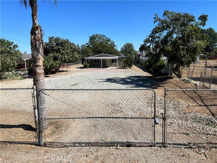 3 Bed Home to Rent in Jurupa Valley, California