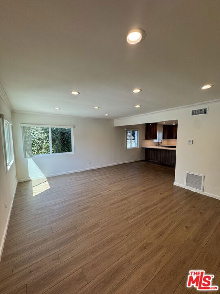 Residential Lease in Los Feliz