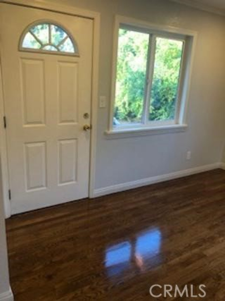 2 Bed Home to Rent in Pomona, California