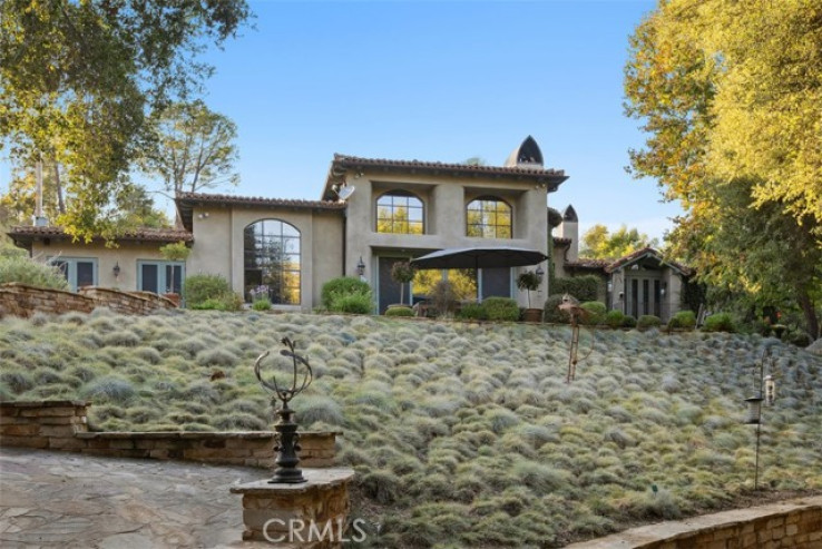 Residential Home in Calabasas