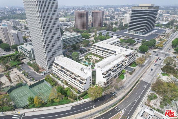 Residential Lease in Downtown L.A.