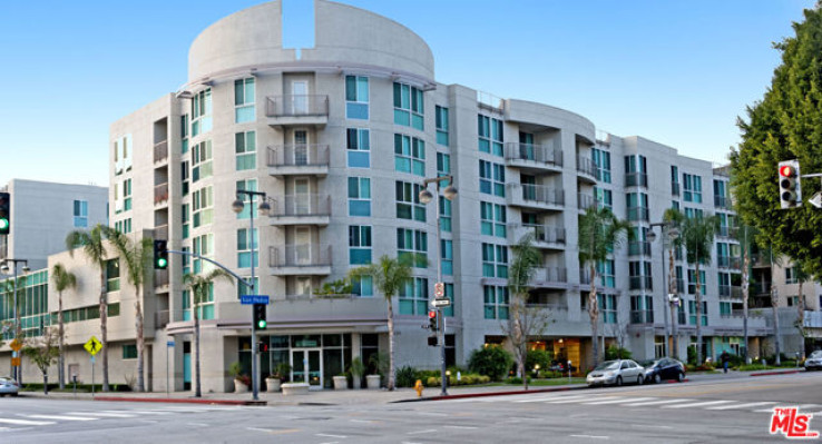 Residential Lease in Downtown L.A.