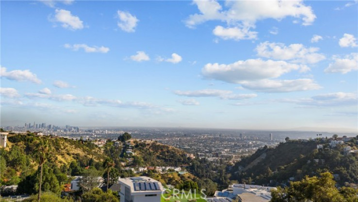 4 Bed Home for Sale in Los Angeles, California