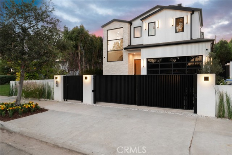 Residential Home in Studio City