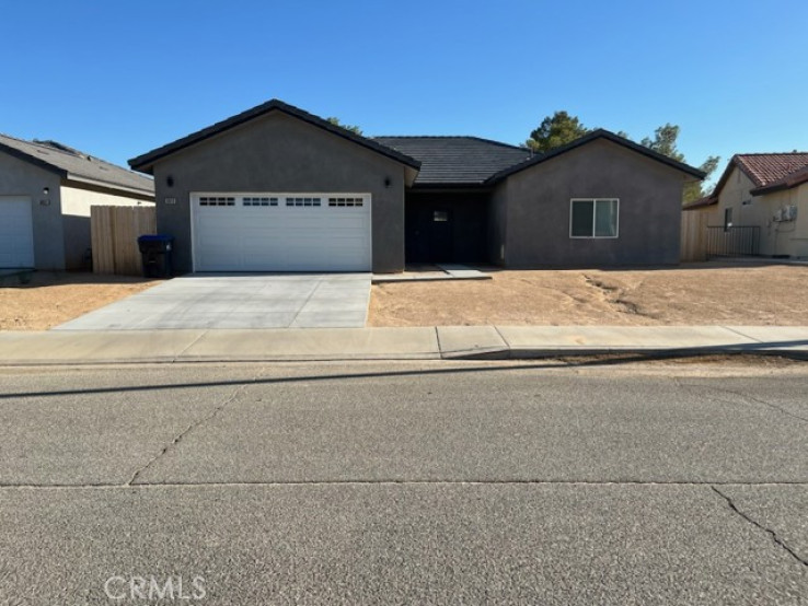 4 Bed Home to Rent in California City, California