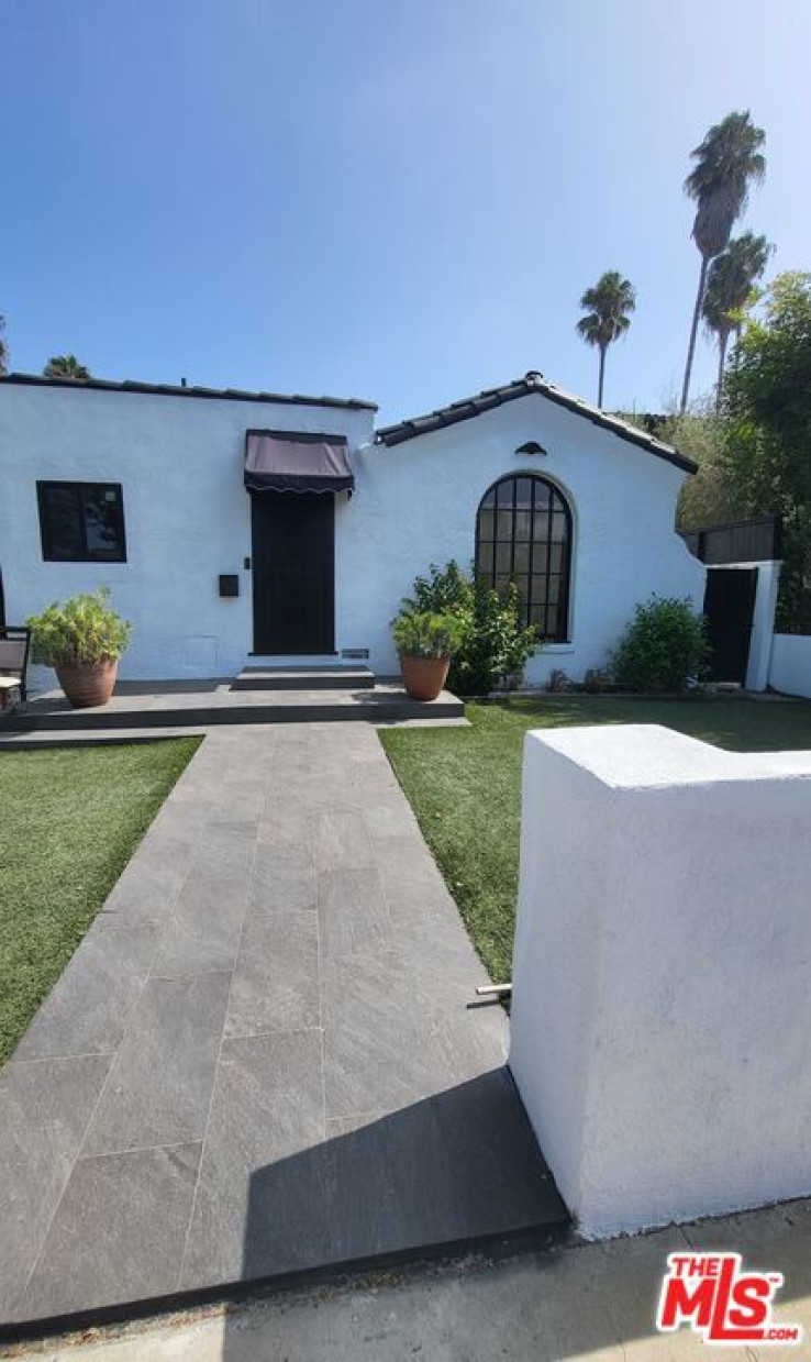 4 Bed Home to Rent in Los Angeles, California