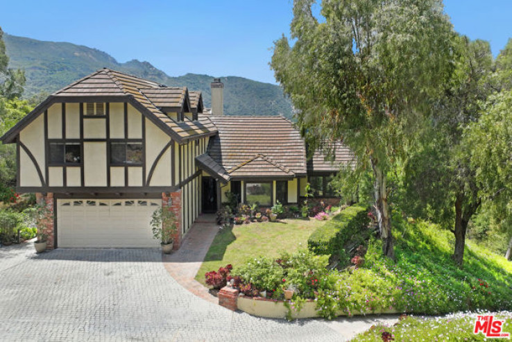 5 Bed Home for Sale in Calabasas, California