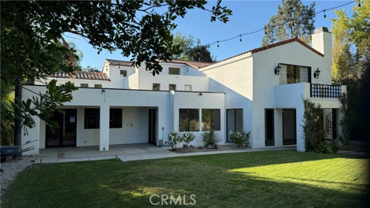 Residential Lease in Calabasas