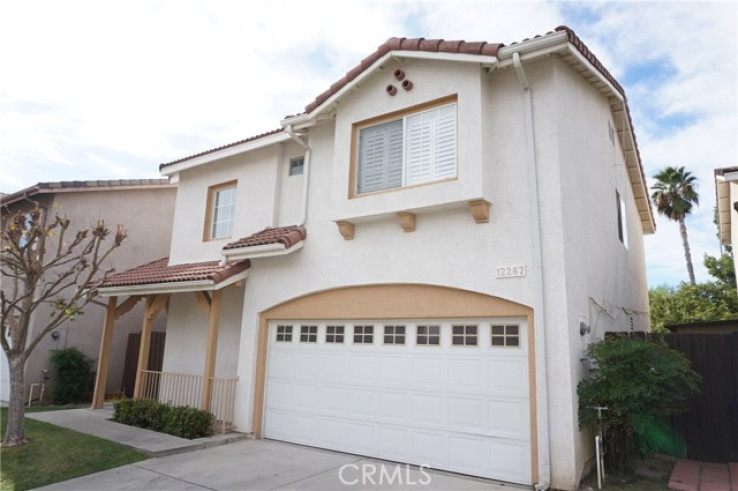 4 Bed Home to Rent in Sylmar, California