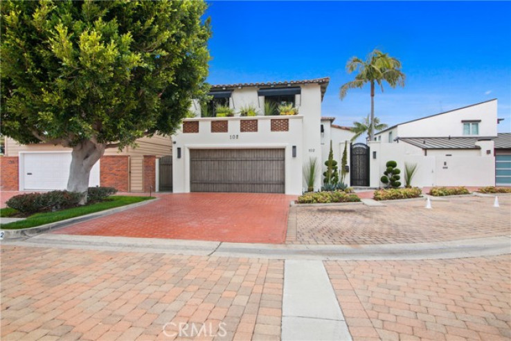 5 Bed Home to Rent in Newport Beach, California