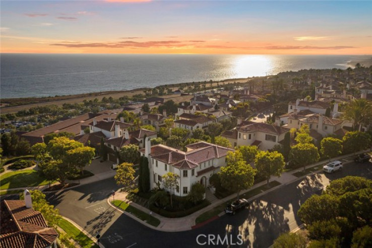 4 Bed Home for Sale in Newport Coast, California