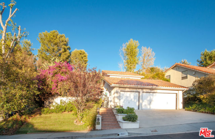 Residential Home in Bel Air - Holmby Hills