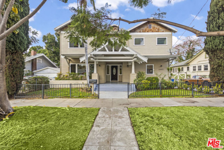 5 Bed Home to Rent in Los Angeles, California