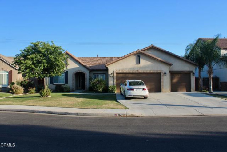 3 Bed Home to Rent in Bakersfield, California