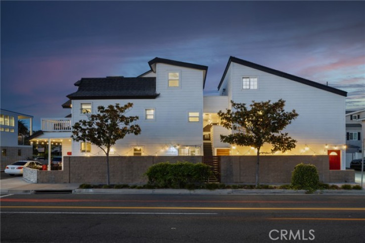 Residential Home in Balboa Peninsula