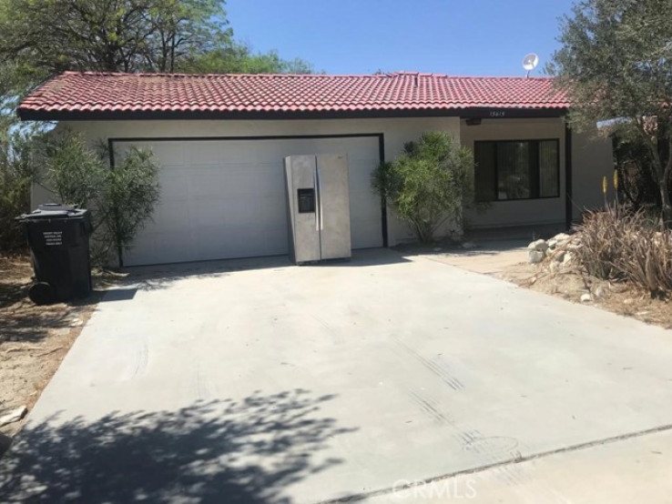 3 Bed Home to Rent in Desert Hot Springs, California