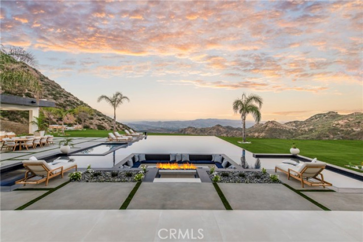 7 Bed Home for Sale in Malibu, California