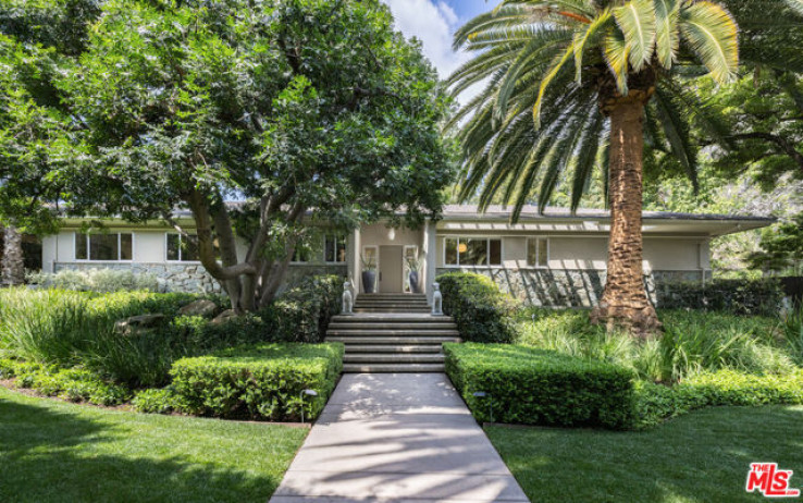 Residential Home in Los Feliz