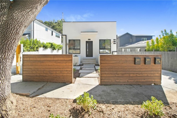  Income Home for Sale in Los Angeles, California