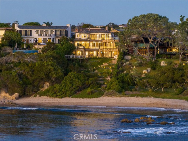 Residential Home in Corona Del Mar - Spyglass