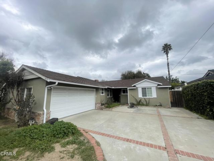 3 Bed Home to Rent in Van Nuys, California